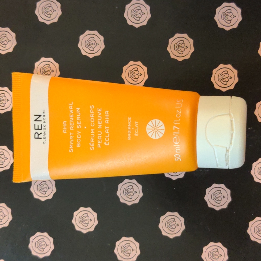 REN CLEAN SKINCARE AHA SMART RENEWAL BODY SERUM